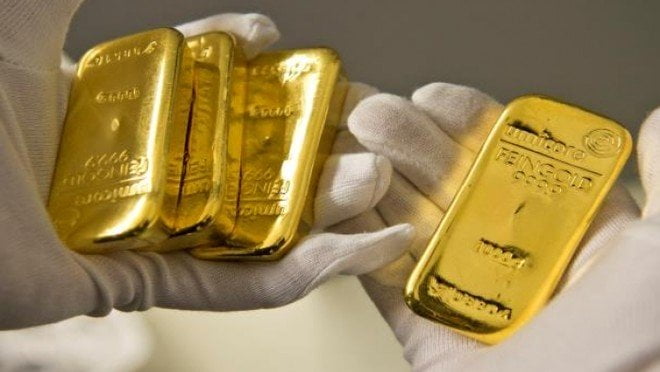 الذهب يرتفع مع تراجع الأسهم والأنظار على بيانات الوظائف الأمريكية